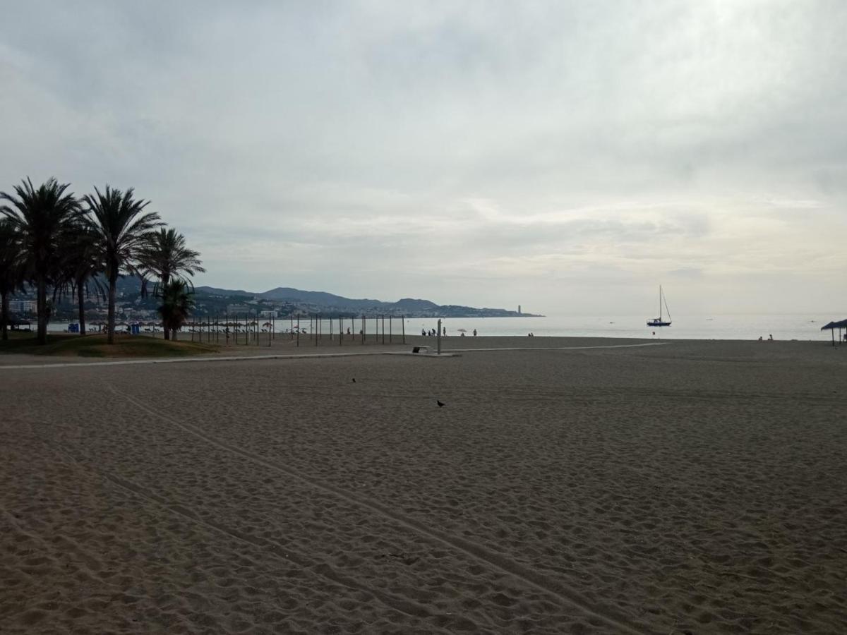 La Bella Malagueta Apartment Malaga Bagian luar foto