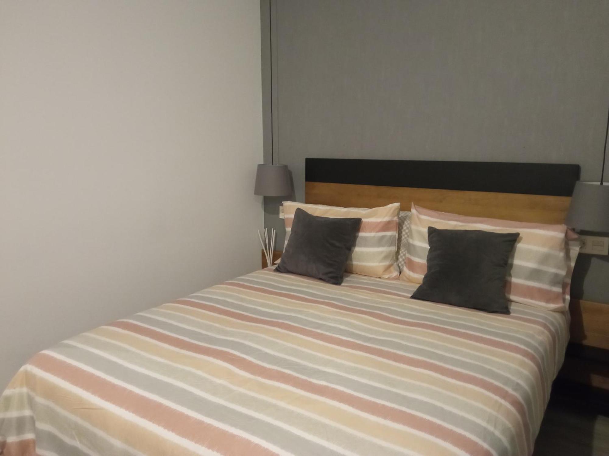 La Bella Malagueta Apartment Malaga Bagian luar foto